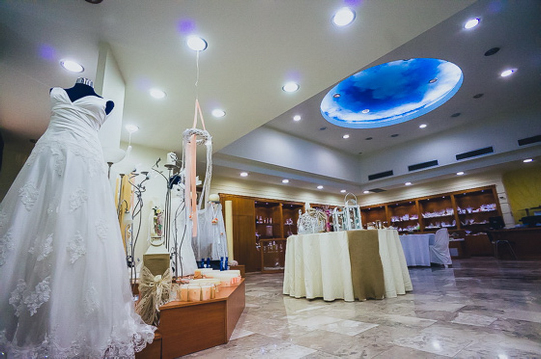 home_weddingdresses_pic15.jpg